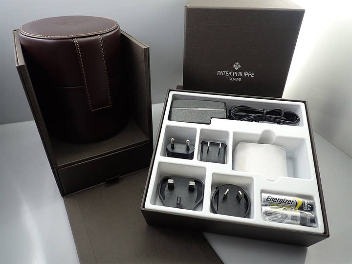 パテックフィリップ パーペチュアルカレンダー Ref.5327R-001 ローズゴールド アイボリー文字盤