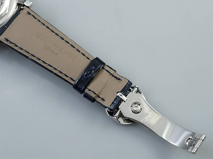 パテックフィリップ パーペチュアルカレンダー クロノグラフ Ref.5970P-001 プラチナ ブラック文字盤