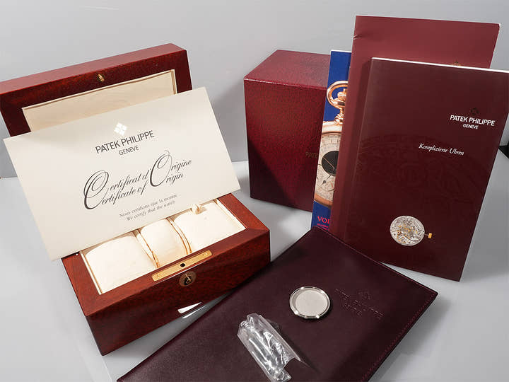 パテックフィリップ パーペチュアルカレンダー クロノグラフ Ref.3970EP-029 プラチナ ブラック11Pダイヤ文字盤