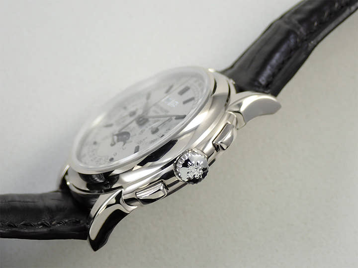 パテックフィリップ アニュアルカレンダー クロノグラフ Ref.5970G-001 ホワイトゴールド シルバー文字盤