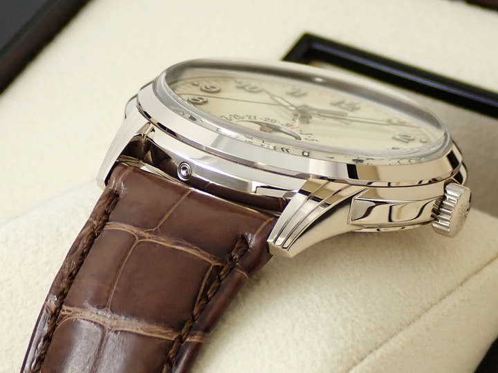 パテックフィリップ パーペチュアルカレンダー Ref.5320G-001 ホワイトゴールド アイボリー文字盤