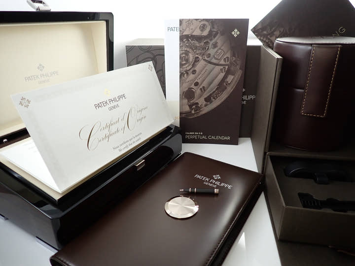 パテックフィリップ パーペチュアルカレンダー Ref.5320G-001 ホワイトゴールド アイボリー文字盤