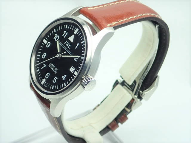 IWC パイロットウォッチ Ref.IW325301(3253-001) ブラック文字盤 中古 pilot-11