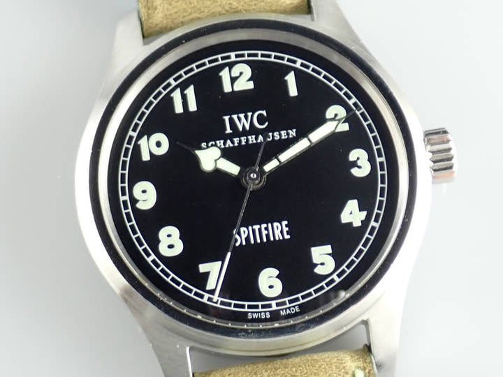 IWC パイロットウォッチ Ref.IW325305 ブラック文字盤 中古 pilot-12