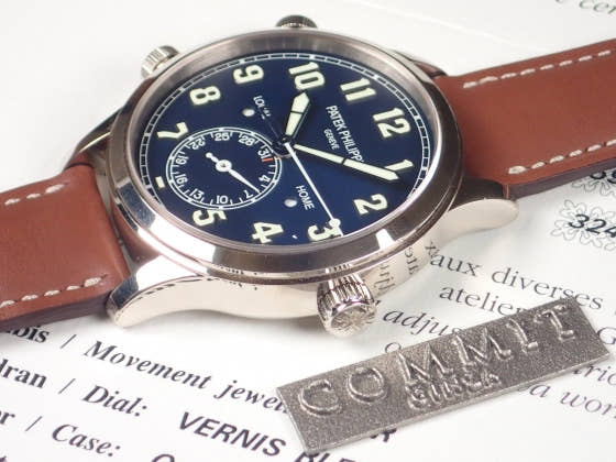 Patek Philippe Calatrava Ref.5524G Blue Vanish Dial Used pilot-2