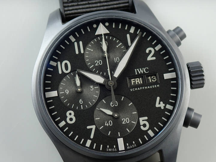 IWC パイロット ウォッチ クロノグラフ トップガン セラタニウム Ref.IW388106 ブラック文字盤 未使用 P25A9J58