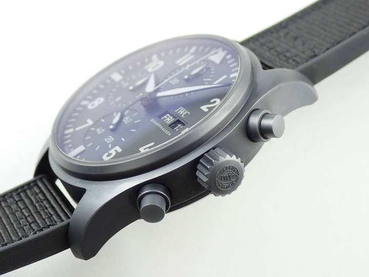 IWC パイロット ウォッチ クロノグラフ トップガン セラタニウム Ref.IW388106 ブラック文字盤 未使用 P25A9J58