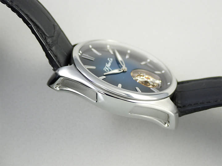 H.モーザー パイオニア トゥールビヨン Ref.3804-1201 ミッドナイトブルー フュメ文字盤 中古 208PCL42