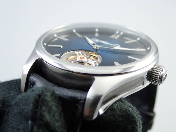 H.モーザー パイオニア トゥールビヨン Ref.3804-1201 ミッドナイトブルー フュメ文字盤 中古 208PCL42