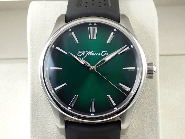 H.モーザー パイオニアセンターセコンド Ref.3200-1202 コズミックグリーン文字盤 中古 XK8H2T95