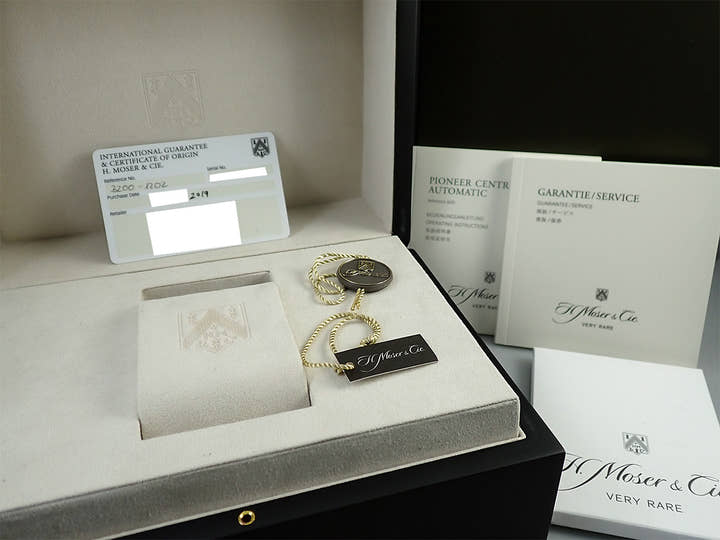 H.モーザー パイオニアセンターセコンド Ref.3200-1202 コズミックグリーン文字盤 中古 13UFWCC4