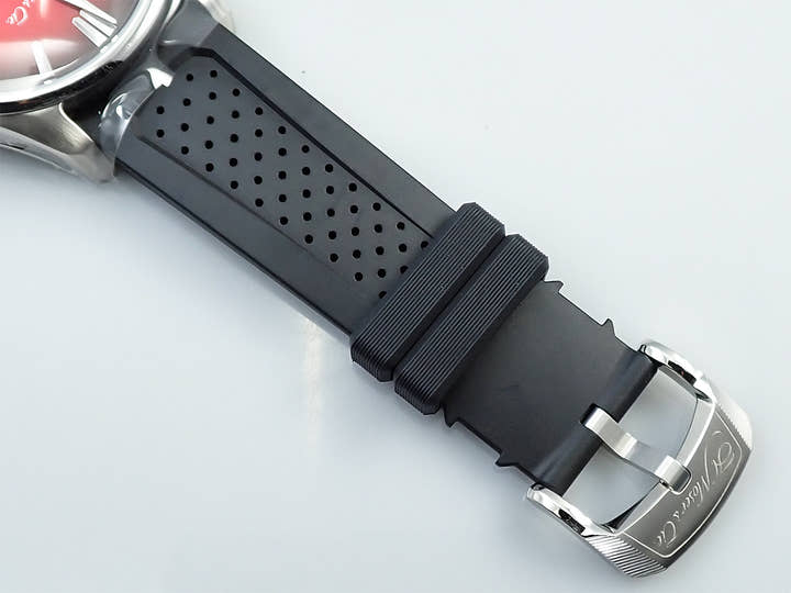 H.モーザー パイオニアセンターセコンド Ref.3200-1207 レッド・フュメ文字盤 未使用 6X45AKLX
