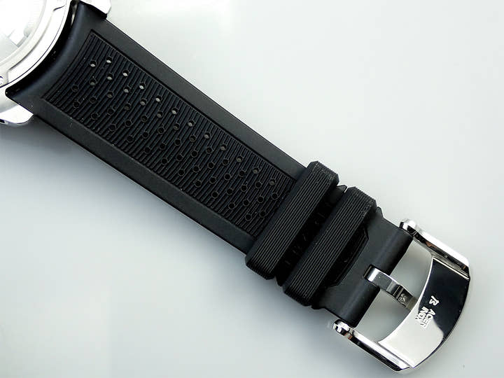 H.モーザー パイオニア センターセコンド Ref.3200-1200 ミッドナイトブルーフュメ文字盤 中古 F4VL2YHF