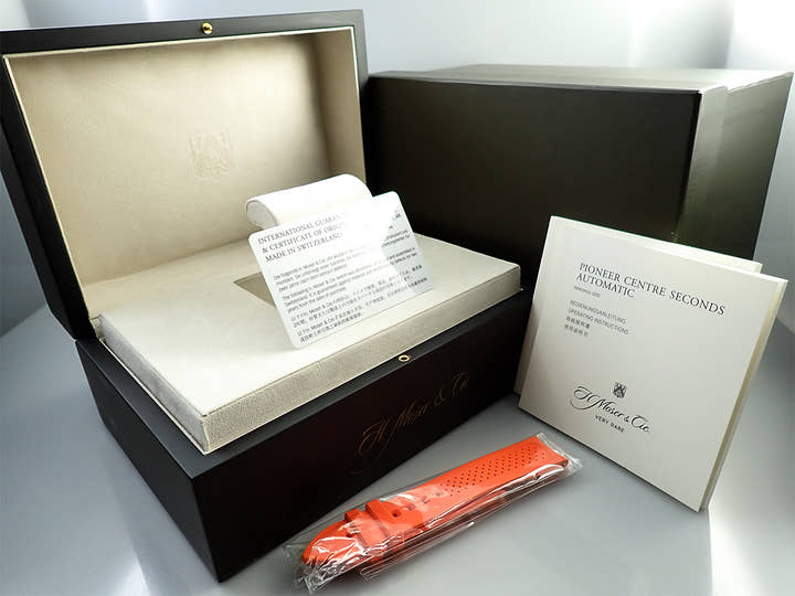 H.モーザー パイオニア センターセコンド Ref.3200-1200 ミッドナイトブルーフュメ文字盤 中古 F4VL2YHF