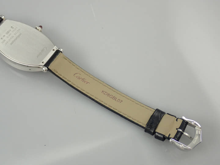 カルティエ トノーウォッチ Ref.WGTN0005 シルバー文字盤 中古 tonneau