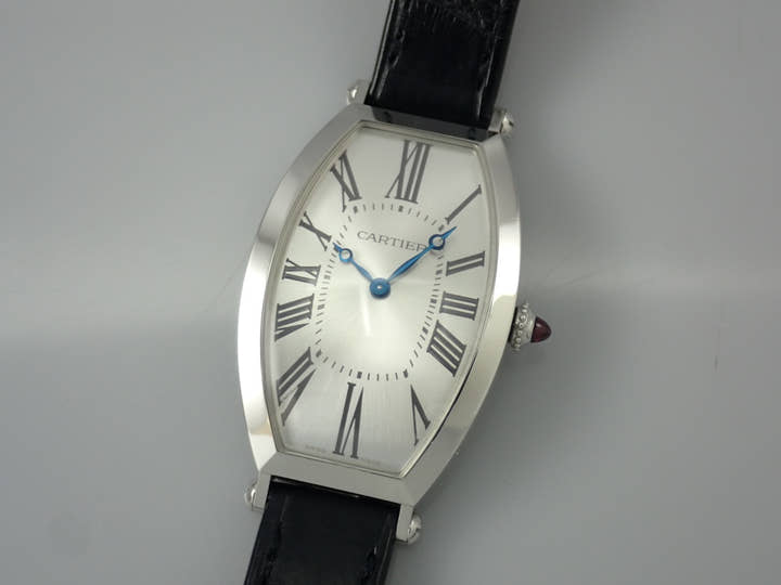 カルティエ トノーウォッチ Ref.WGTN0005 シルバー文字盤 中古 tonneau