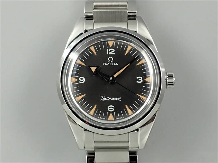 オメガ レイルマスター 1957 トリロジー Ref.220.10.38.20.01.002 ブラック文字盤 美品 092L49HM