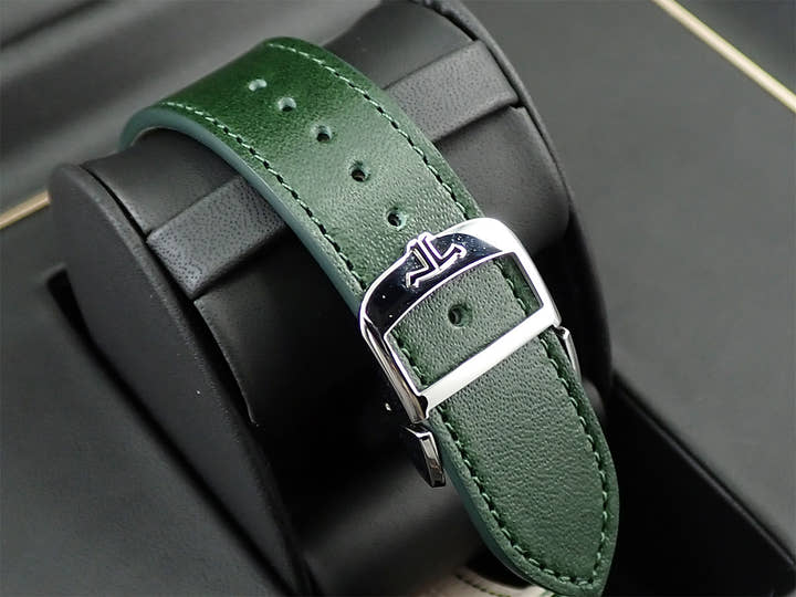 ジャガールクルト レベルソ トリビュート スモールセコンド Ref.Q3978430 グリーン文字盤 未使用 TF6XRTRX