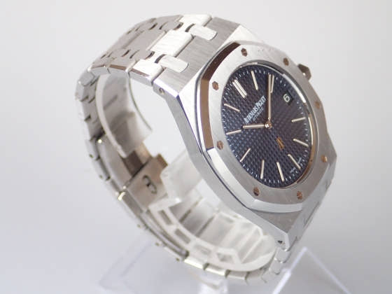 オーデマピゲ ロイヤルオーク Ref.15202ST.OO.1240ST.01 ブルー文字盤 中古 royal-oak-10