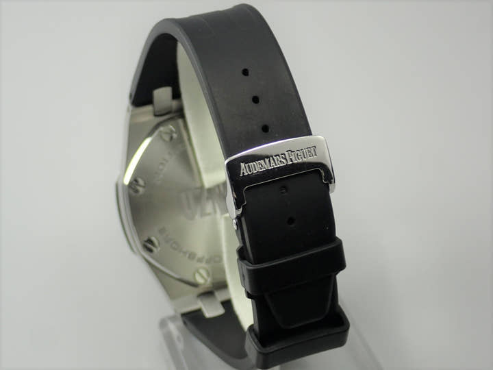 オーデマピゲ ロイヤルオーク オフショア クロノグラフ GINZA7 Ref.26180ST.OO.D101CR.01 ステンレススチール ブラック文字盤