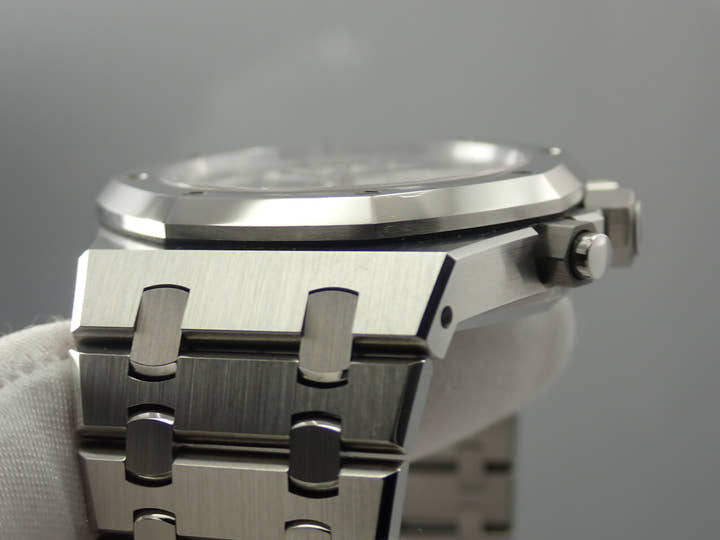 オーデマピゲ ロイヤルオーク クロノグラフ Ref.26331ST.OO.1220ST.03 ステンレススチール シルバー文字盤