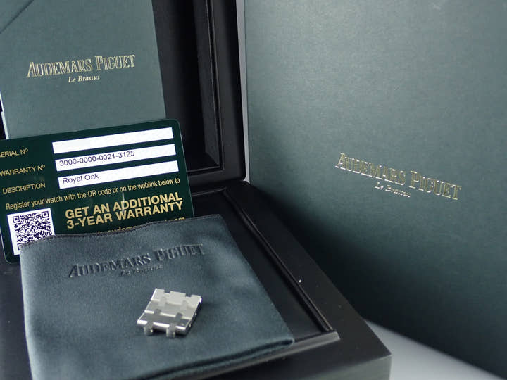 オーデマピゲ ロイヤルオーク Ref.26331ST.OO.1220ST.03 シルバー文字盤 美品 royal-oak-154