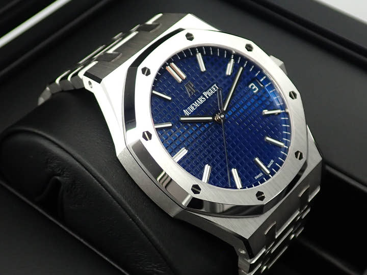 オーデマピゲ ロイヤルオーク Ref.15503BC.OO.1220BC.01 ホワイトゴールド ブルー文字盤