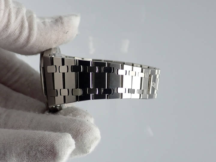 オーデマピゲ ロイヤルオーク Ref.14790ST.OO.0789ST.02 シルバー文字盤 中古 royal-oak-168