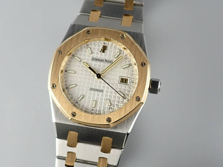 オーデマピゲ ロイヤルオーク Ref.15000SA.O.0789SA.07 ホワイト文字盤 中古 royal-oak-183