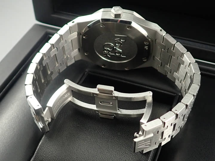 オーデマピゲ ロイヤルオーク デュアルタイム Ref.26120ST.OO.1220ST.01 ステンレススチール シルバー文字盤