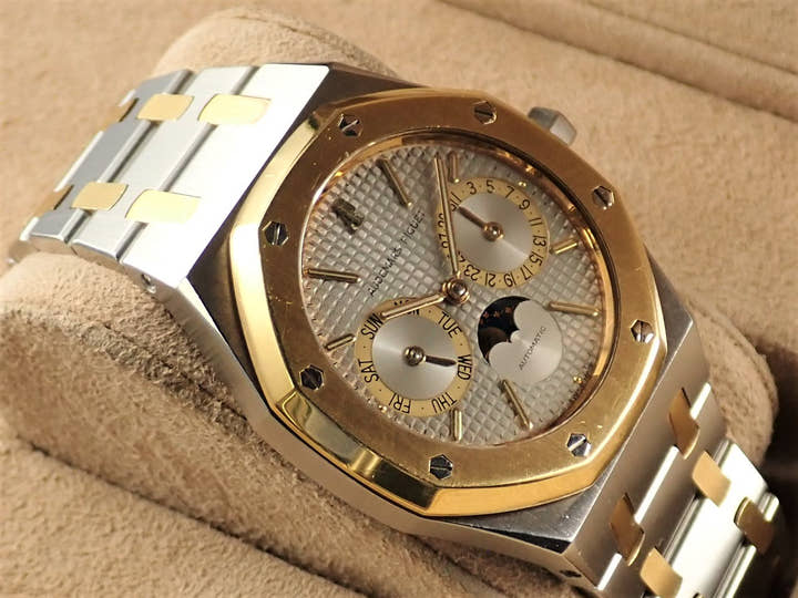 オーデマピゲ ロイヤルオーク デイデイト ムーンフェイズ Ref.5594.477 ステンレススチール/イエローゴールド グレー文字盤