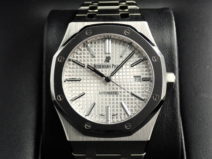 オーデマピゲ ロイヤルオーク QEIIカップ2017 Ref.15403IP.OO.1220IP.01 チタン グレー文字盤