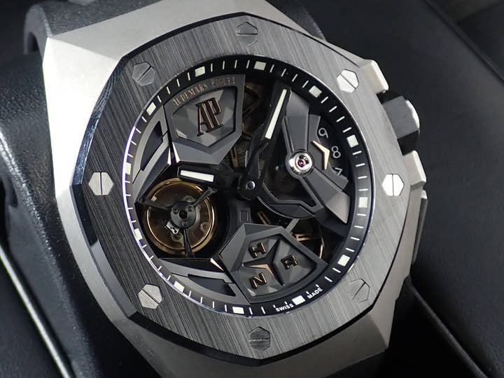 オーデマピゲ ロイヤルオーク コンセプト フライング トゥールビヨン GMT Ref.26589IO.OO.D002CA.01 チタン ブラック文字盤