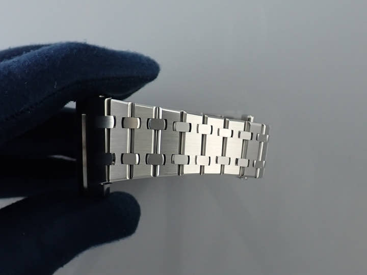 オーデマピゲ ロイヤルオーク Ref.15450ST.OO.1256ST.01 ステンレススチール シルバー文字盤