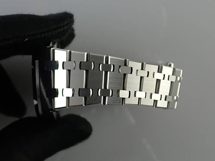 オーデマピゲ ロイヤルオーク Ref.15450ST.OO.1256ST.02 ステンレススチール グレー文字盤