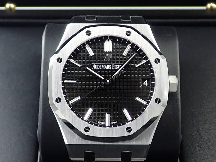 オーデマピゲ ロイヤルオーク Ref.15500ST.OO.1220ST.03 ステンレススチール ブラック文字盤