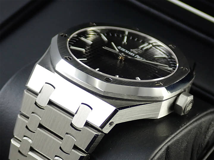 オーデマピゲ ロイヤルオーク Ref.15500ST.OO.1220ST.03 ステンレススチール ブラック文字盤