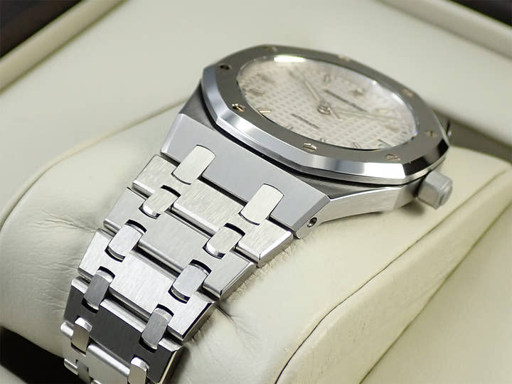 Audemars Piguet Royal Oak <Warranty, Box, etc.>