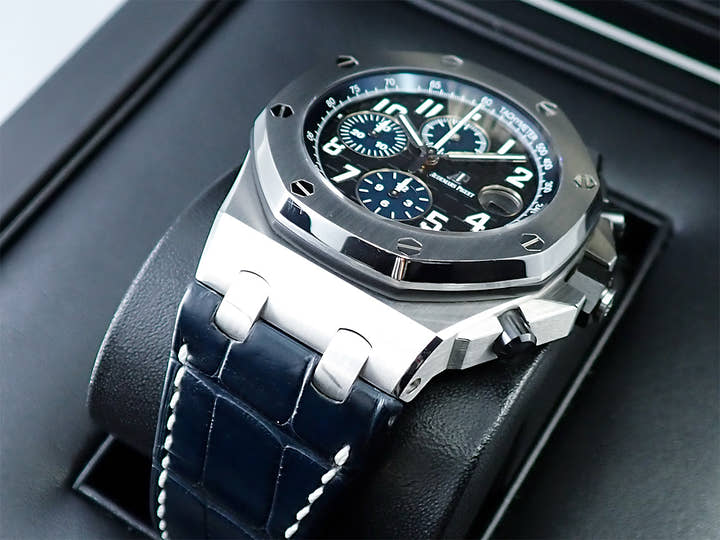 Audemars Piguet Royal Oak Offshore Chronograph <Warranty, Box, etc.>