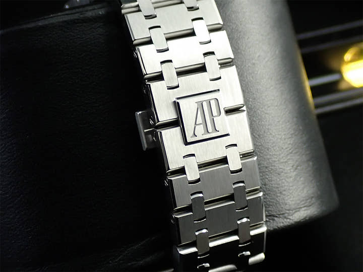 オーデマピゲ ロイヤルオーク トゥールビヨン エクストラ シン Ref.26512ST.OO.1220ST.01 ステンレススチール ブラック文字盤