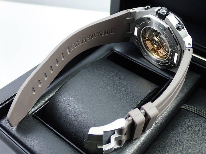 Audemars Piguet Royal Oak Offshore Chronograph <Warranty, Box, etc.>