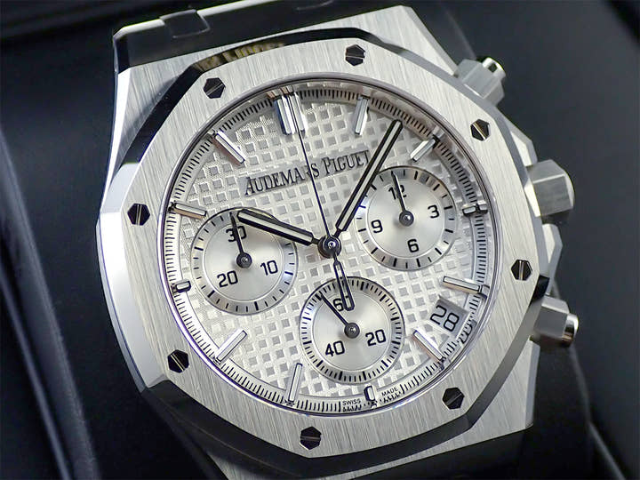 オーデマピゲ ロイヤルオーク クロノグラフ 50周年記念 Ref.26240ST.OO.1320ST.03 ステンレススチール シルバー文字盤