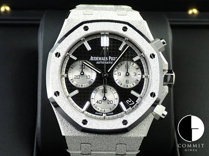 Audemars Piguet Royal Oak Frosted Gold Chronograph Ref. 26239BC.GG.1224BC.02 White Gold Black Dial