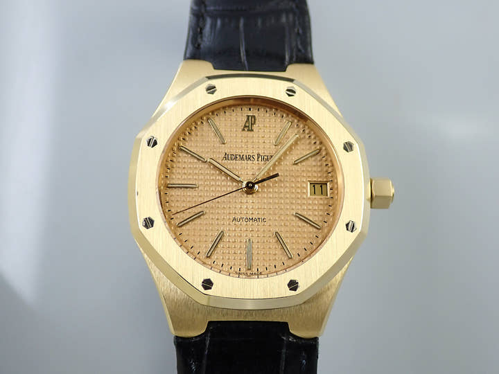 オーデマピゲ ロイヤルオーク Ref.14800BA.OO.D009XX.02 イエローゴールド サーモン文字盤