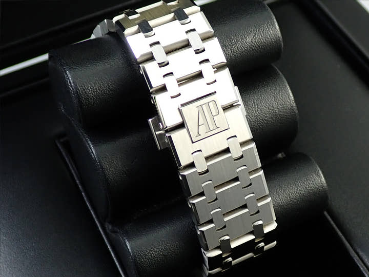 オーデマピゲ ロイヤルオーク クロノグラフ Ref.26331ST.OO.1220ST.01 ステンレススチール ブルー文字盤