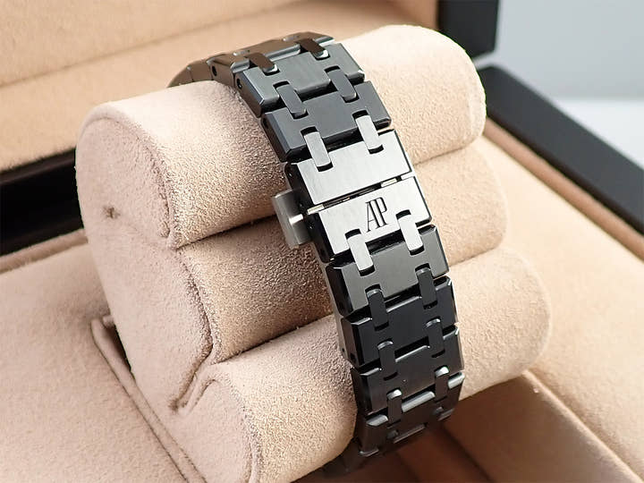 オーデマピゲ ロイヤルオーク Ref.77350CE.OO.1266CE.02.A セラミック レインボータペストリー文字盤