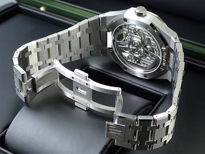 オーデマピゲ ロイヤルオーク フライング トゥールビヨン Ref.26730ST.OO.1320ST.06 ステンレススチール グレー文字盤