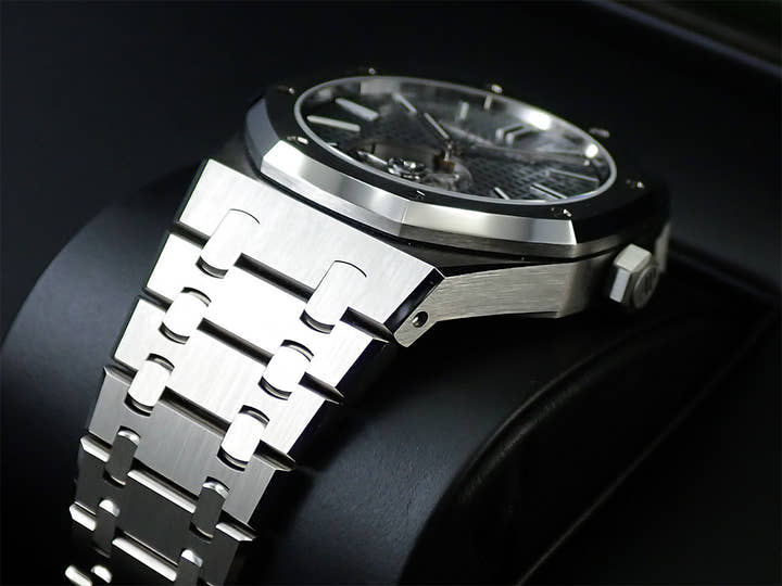 オーデマピゲ ロイヤルオーク フライング トゥールビヨン Ref.26730ST.OO.1320ST.06 ステンレススチール グレー文字盤