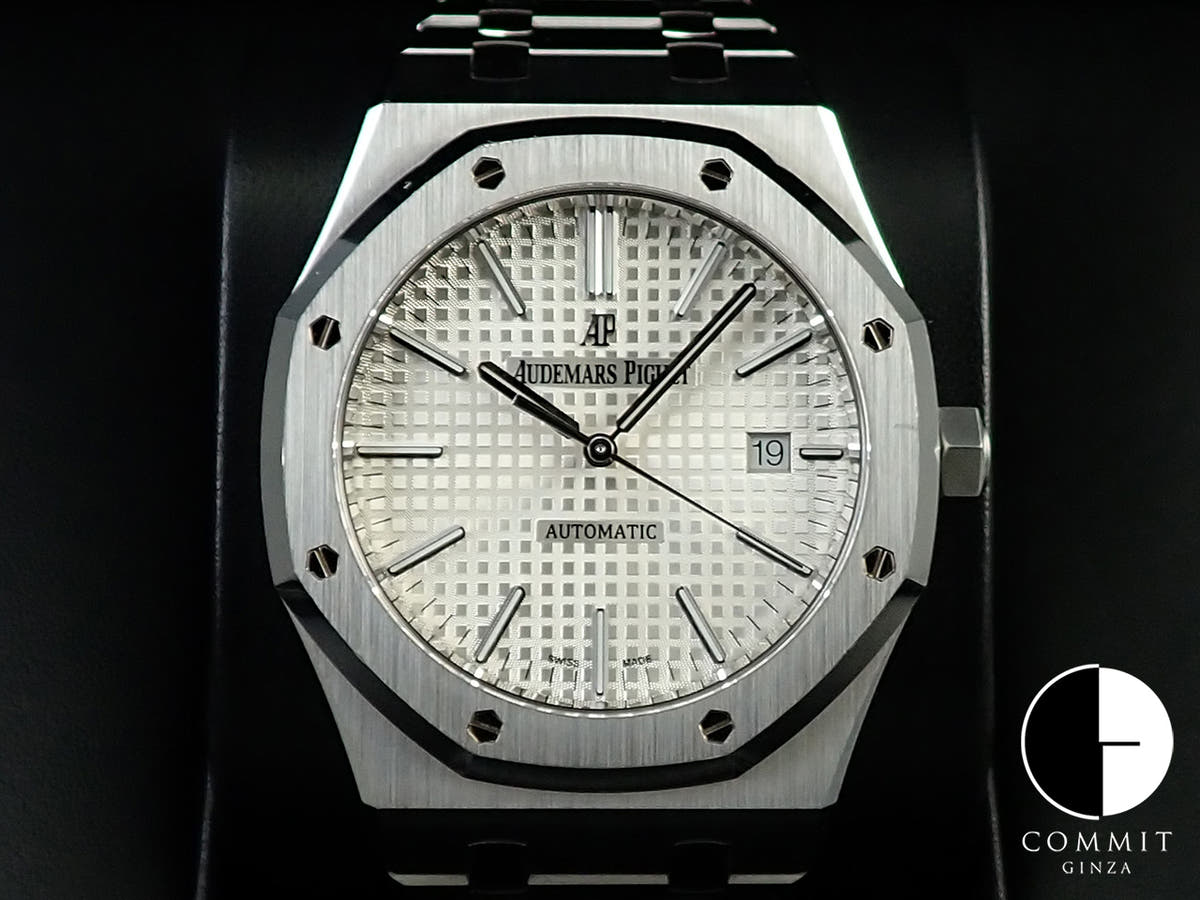 オーデマピゲ ロイヤルオーク Ref.15400ST.OO.1220ST.02 ステンレススチール シルバー文字盤