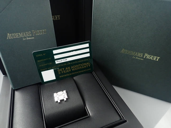 オーデマピゲ ロイヤルオーク Ref.15452BC.ZZ.1258BC.01 ホワイトゴールド ダイヤモンド & 18KWG文字盤